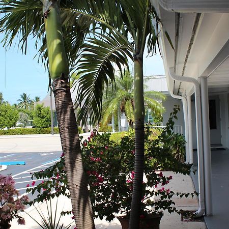 Economy Inn West Palm Beach Buitenkant foto