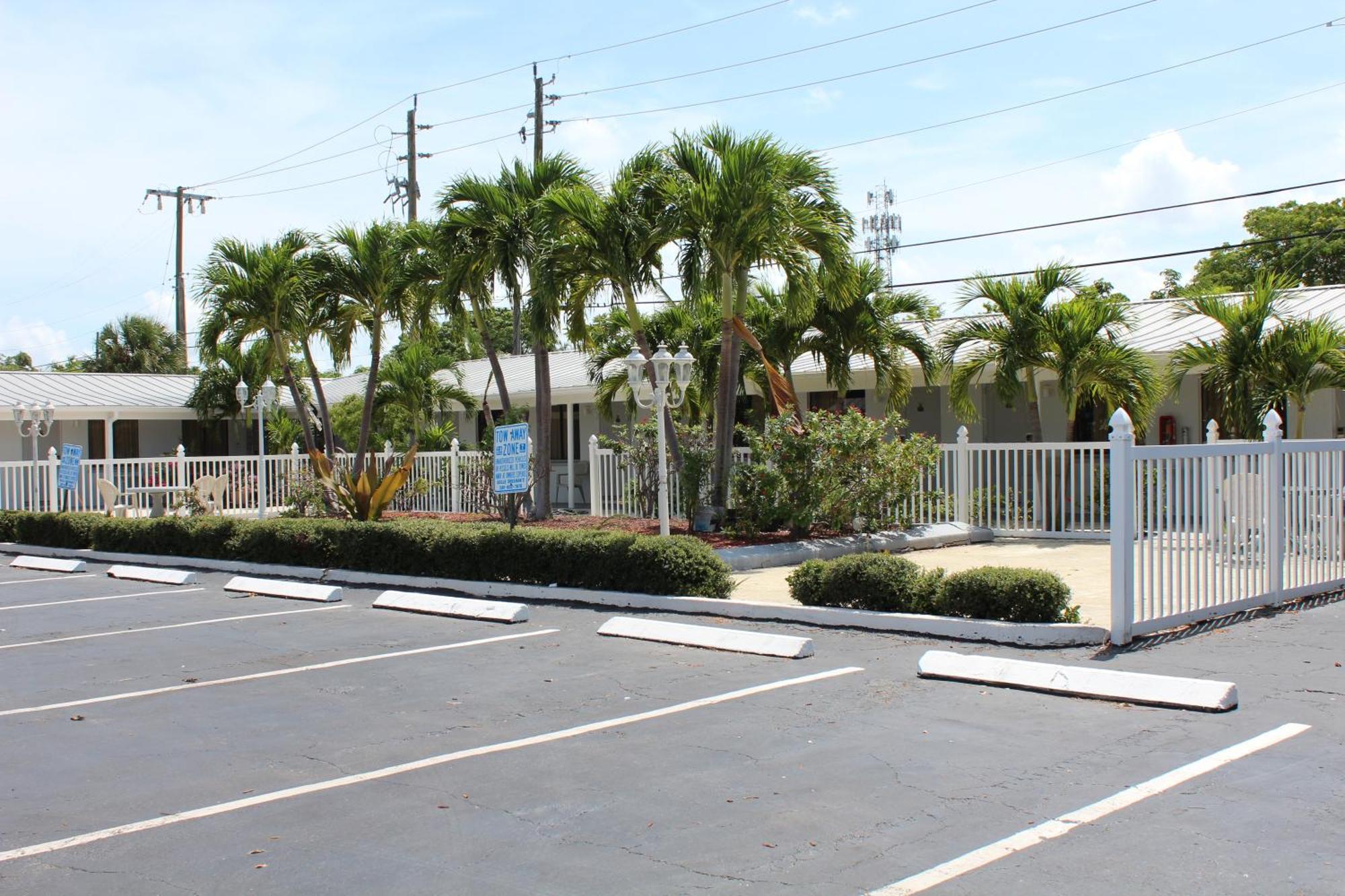 Economy Inn West Palm Beach Buitenkant foto